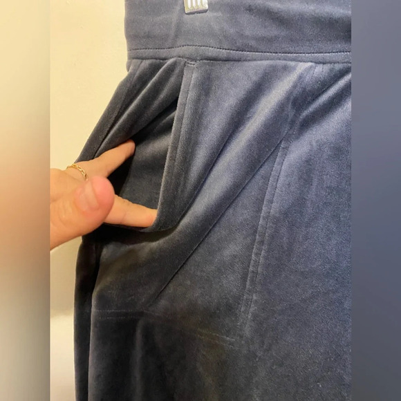 Lou and Gray Loft|| Fleece Lounge Pants, Size Medium. Like New. - Picture 4 of 5